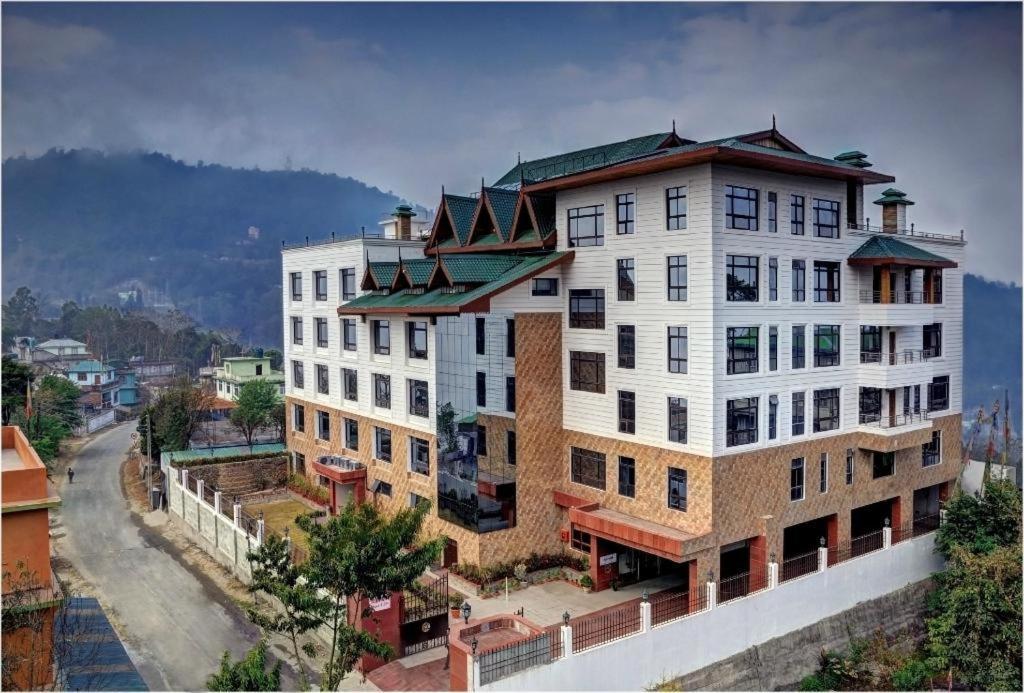 Sobralia Casino Resort & Spa Namchi Exterior photo